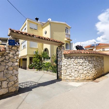 Apartments And Room Take It Easy Tribalj Exterior foto